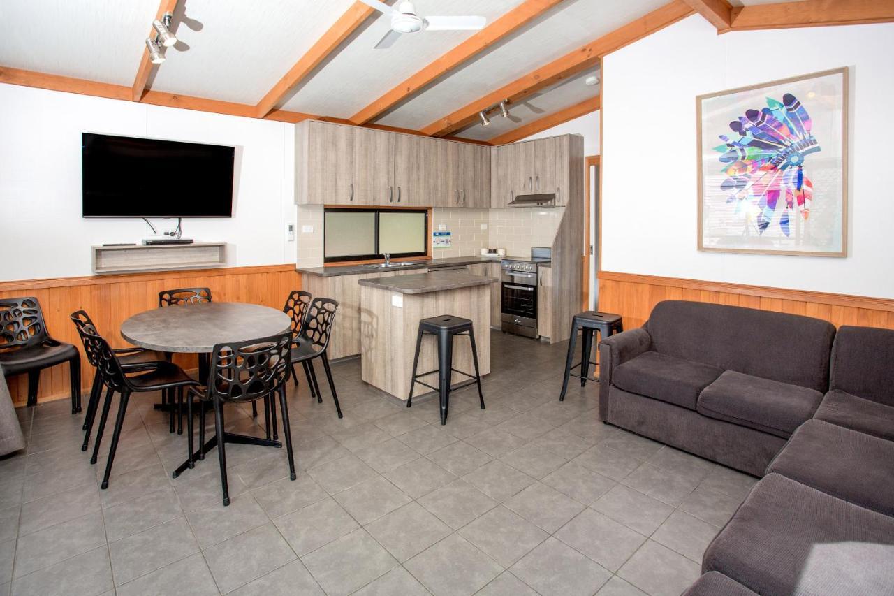 Big4 Melbourne Holiday Park Exterior foto